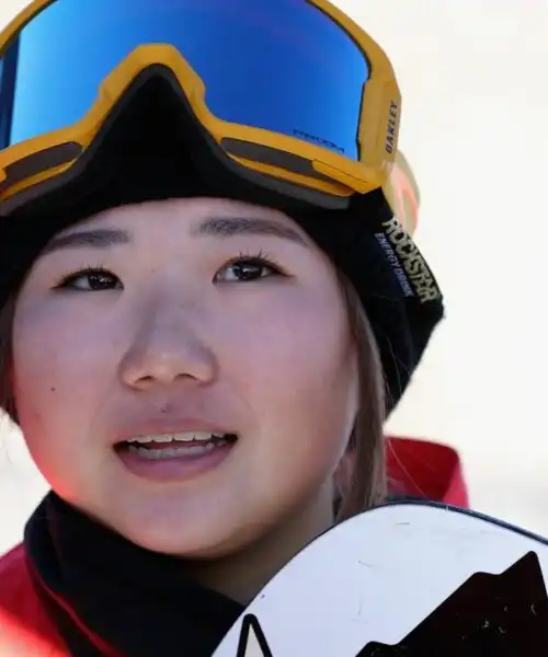 Reira Iwabuchi splende in mezzo alla neve: le foto della giapponese