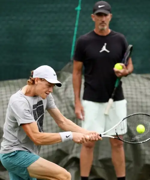 Jannik Sinner, coach Cahill avverte Daniil Medvedev