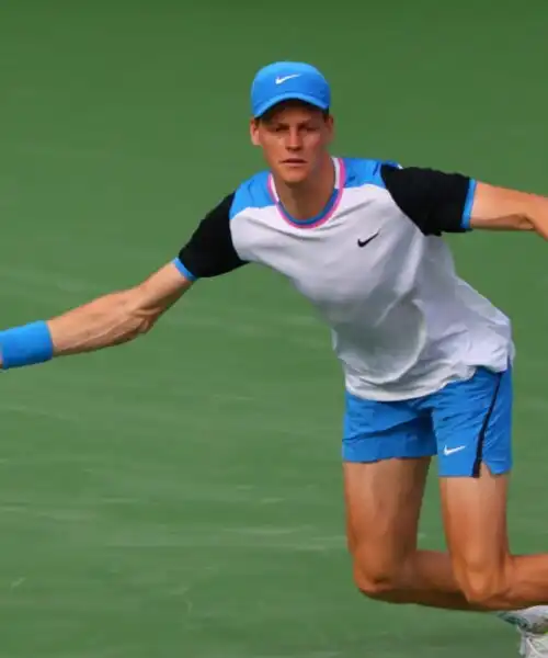 Indian Wells, Jannik Sinner vola in semifinale