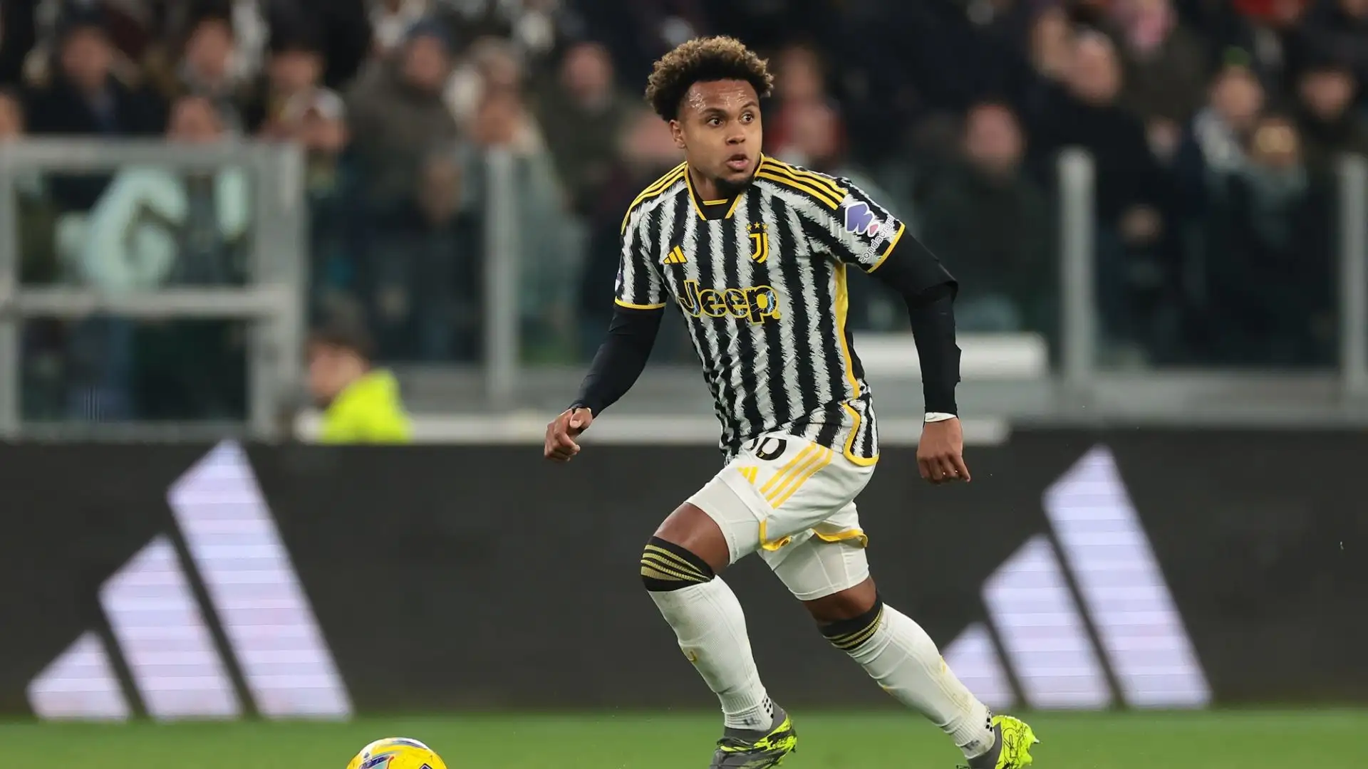 Il nazionale statunitense ha giocato 26 partite di campionato, realizzando 7 assist decisivi