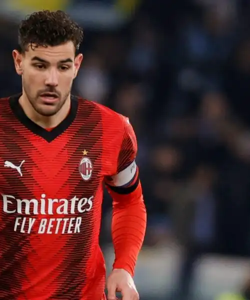 Theo Hernandez costa troppo, il Bayern Monaco ha due alternative. Foto