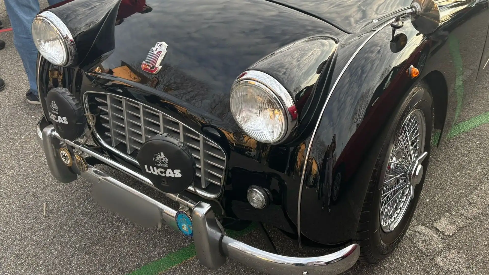 Negli anni successivi vennero stretti accordi con la Coventry Climax per la progettazione di motori 