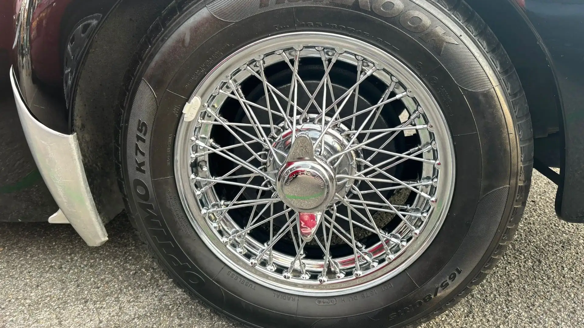 Il primo modello progettato da Healey fu la Dolomite del 1938