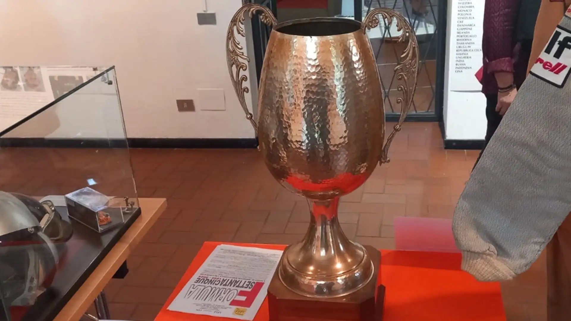 E' uno dei pezzi più pregiati della mostra Formula 75
