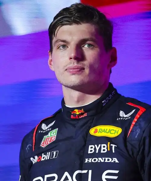 L’ex pilota di F1: ”Verstappen? Sarebbe una mossa stupida”. Le foto