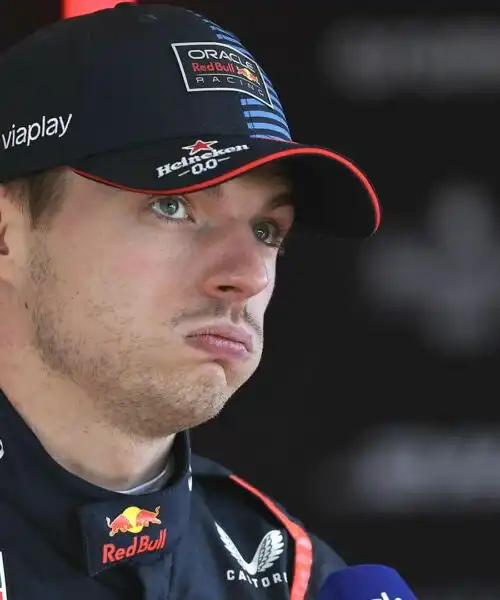 Cos’è successo a Max Verstappen? Red Bull indaga, ci sono due ipotesi. Foto