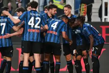 L’Atalanta supera l’Empoli, pareggio show tra Napoli e Roma. Milan aritmeticamente in Champions League