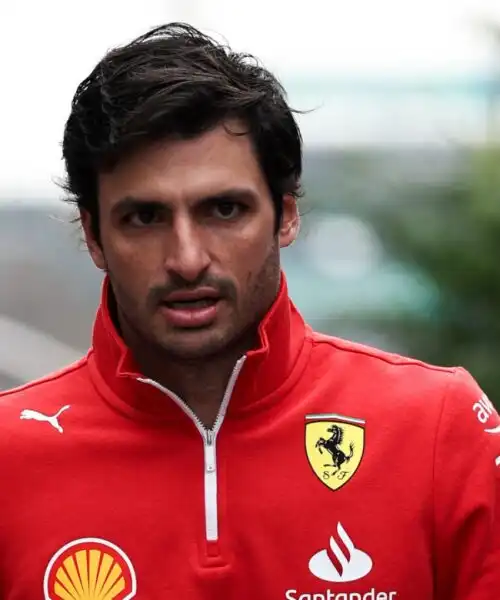 F1 Giappone: Carlos Sainz realista sulle ambizioni della Ferrari