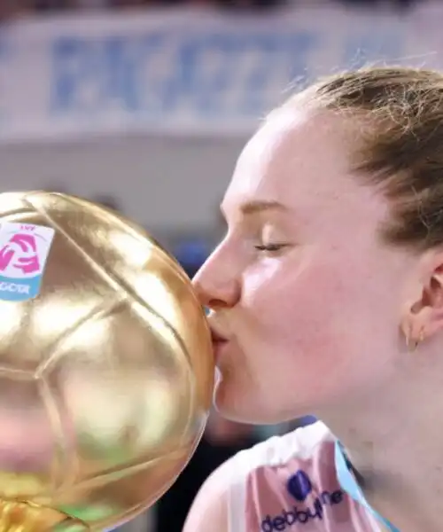 Pantere da urlo, festa scatenata in campo per il settimo scudetto: le foto