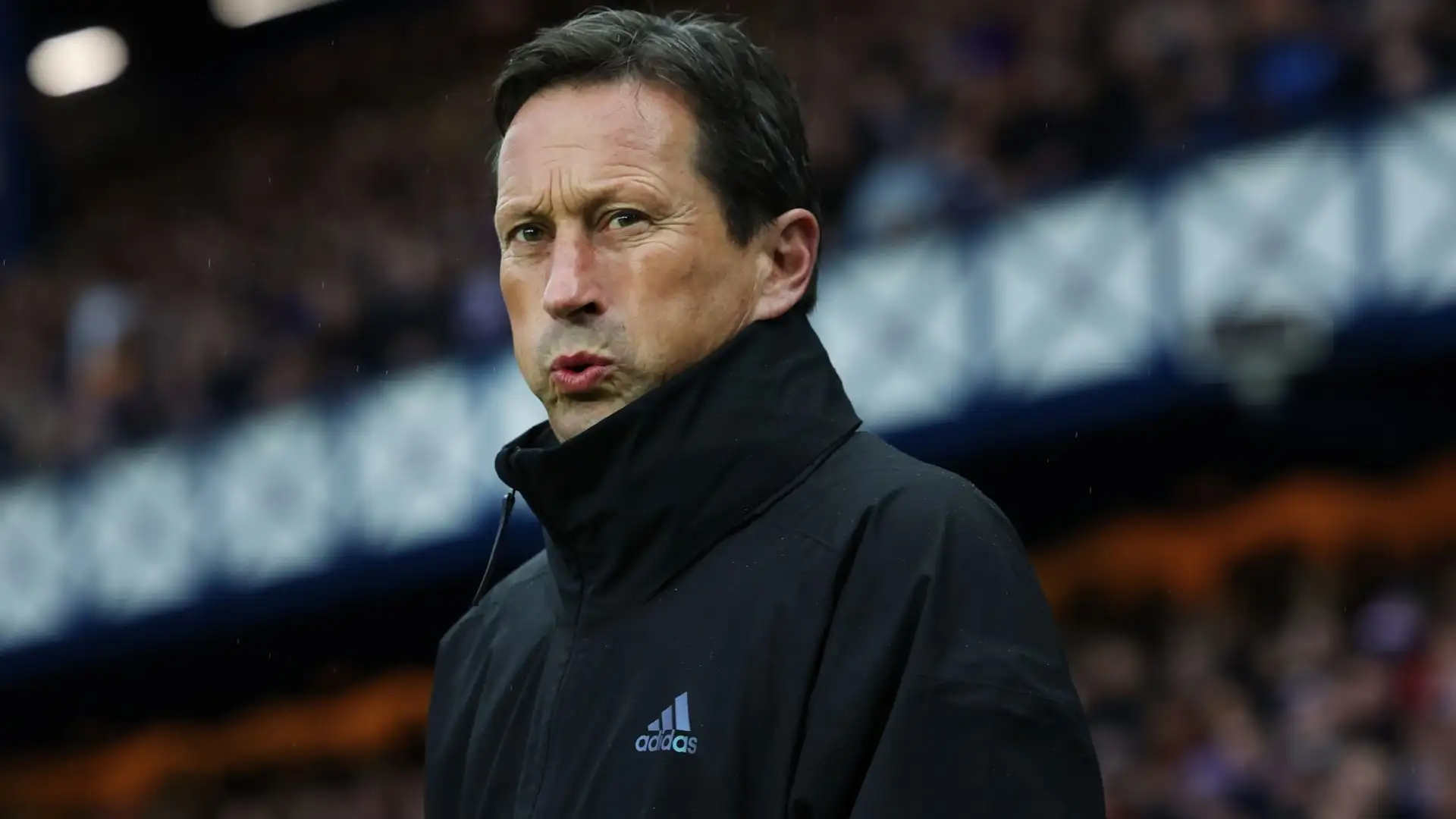 Strunz ha inoltre indicato Roger Schmidt come prossimo allenatore a partire dall'estate