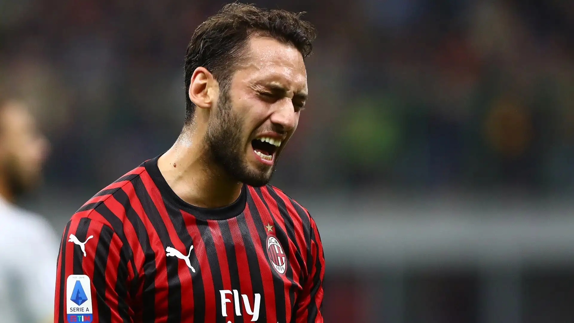 In rossonero il turco veniva schierato come trequartista o addirittura come esterno d'attacco
