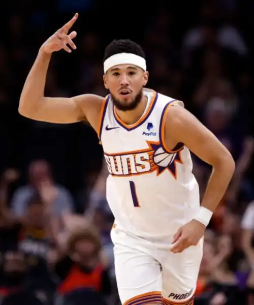 NBA, Devin Booker eguaglia un record di Wilt Chamberlain