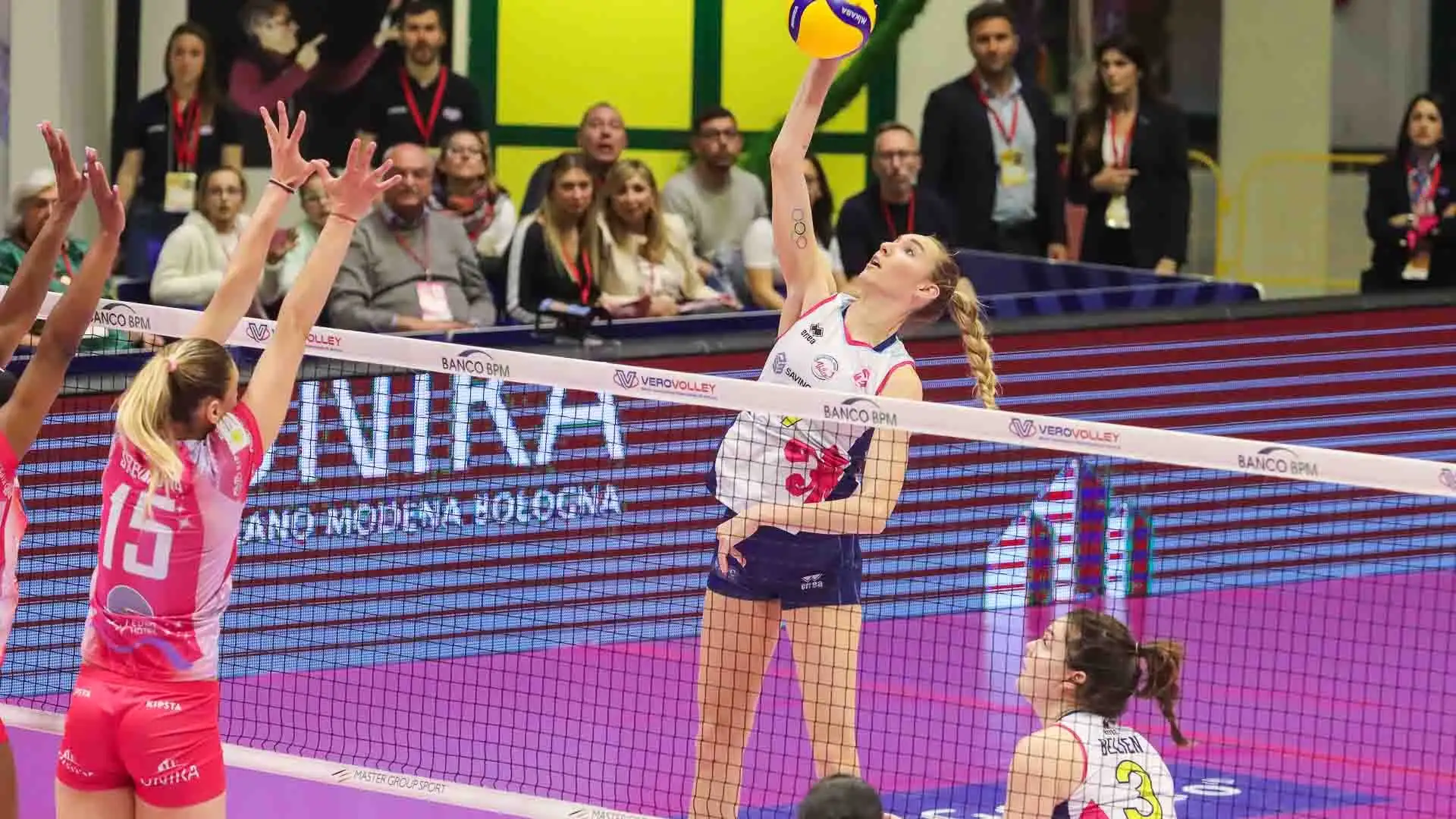 “In riabilitazione ho conosciuto il mio fidanzato (il giocatore di basket Diego Terenzi). Nella sfiga ci siamo conosciuti, se fossi partita per Parigi non sarebbe successo”.