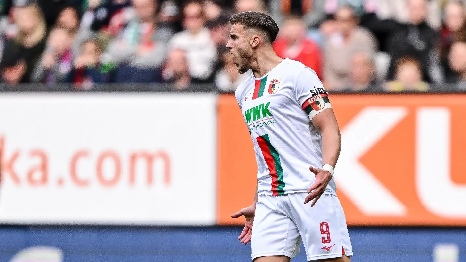 Il calciatore ha un contratto fino al 2026 ma non ha ancora parlato di rinnovo
