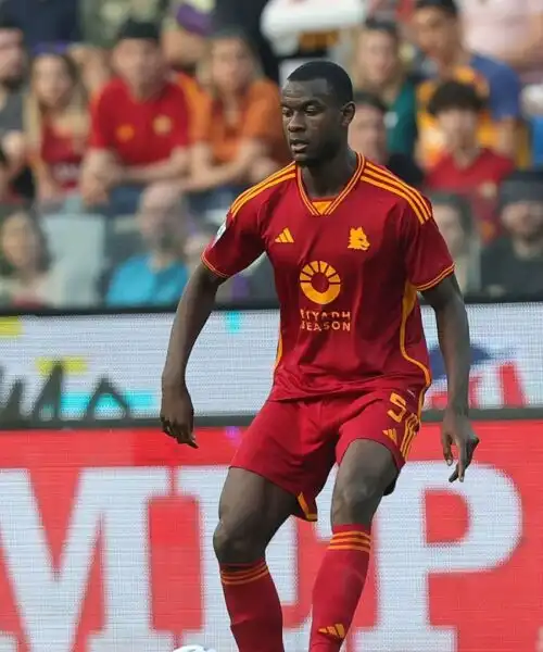 Malore in campo per Evan N’Dicka, Udinese-Roma sospesa