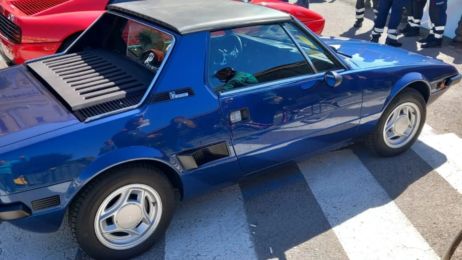 In totale, furono prodotti circa 170.000 esemplari dal 1972 al 1989