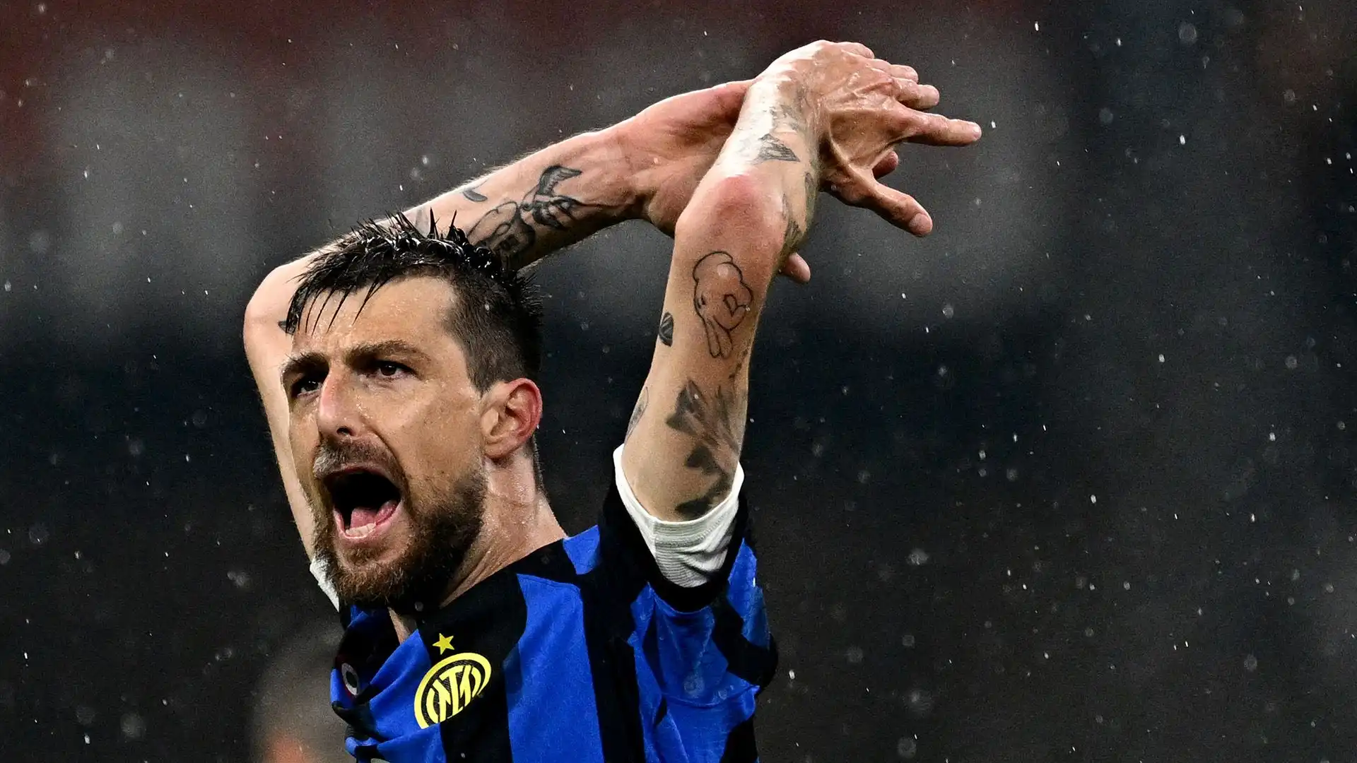 ... non ha né il titolo né le conoscenze della vita di Francesco per pronunciarle"