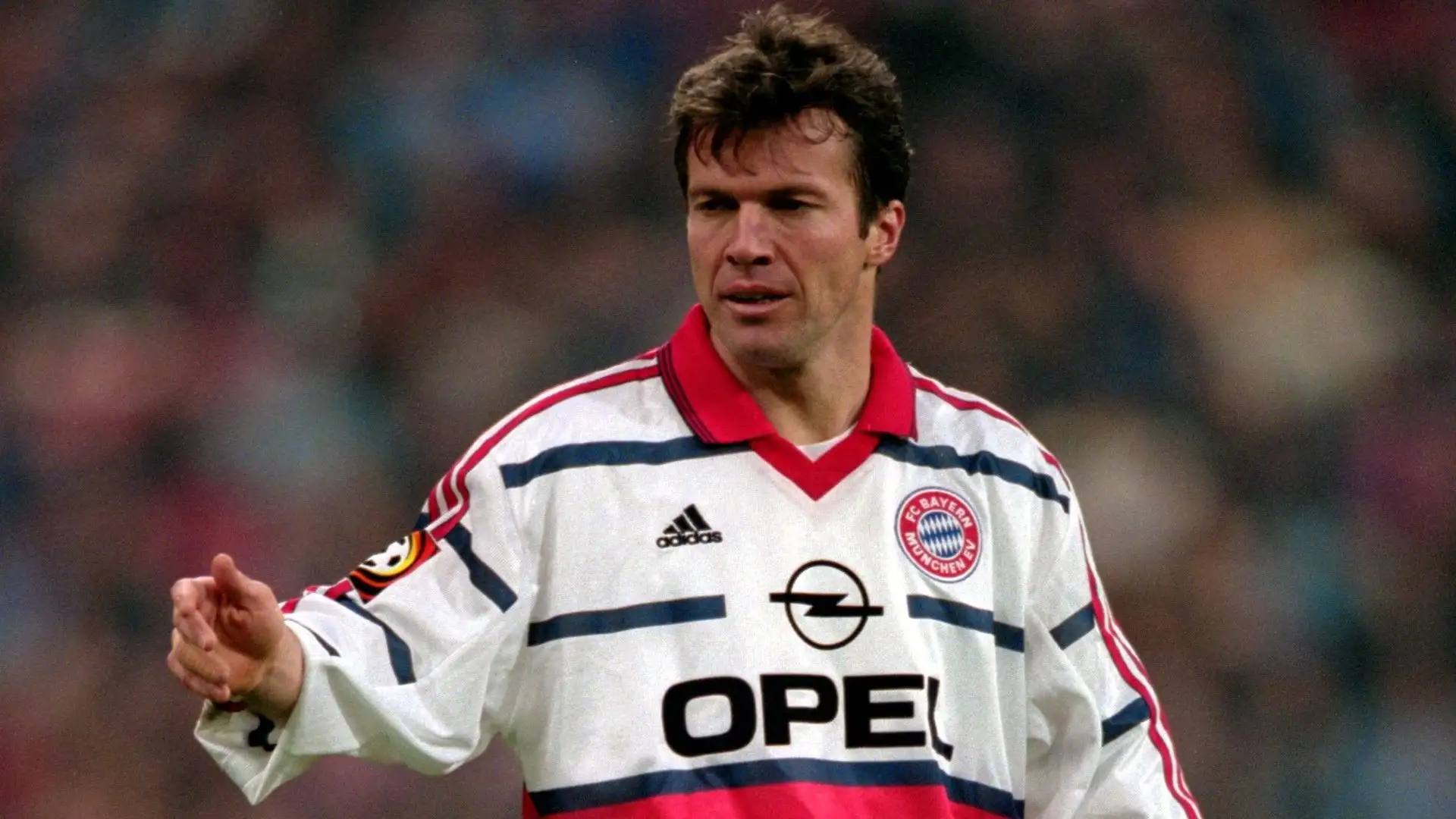 1- Lothar Matthaus, uno dei più forti nella storia del calcio. Emblema del Bayern Monaco, ha vinto anche il Pallone d'Oro nel 1990
