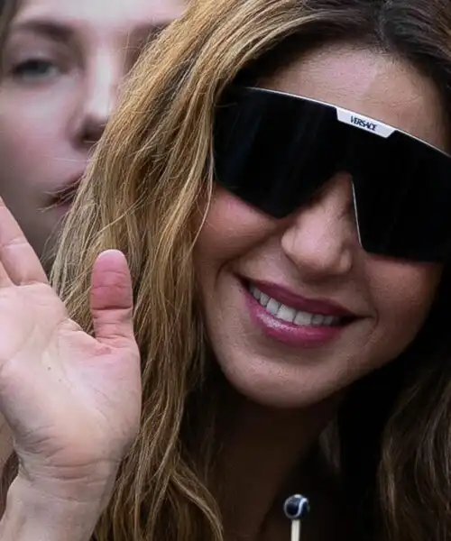 Il bel sorriso di Shakira incanta tutti a Miami: le foto