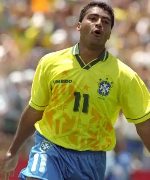 Incredibile: Romario torna a giocare. Le foto