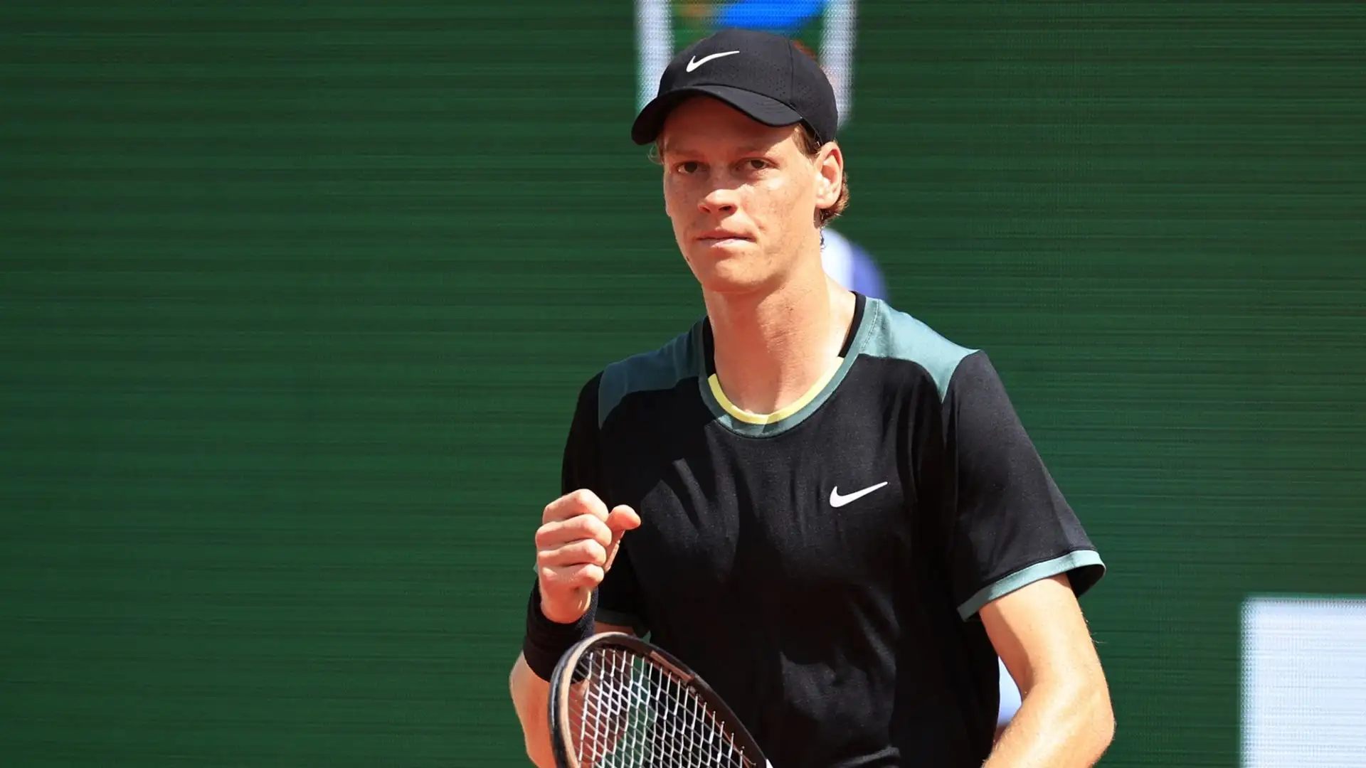 Il tennista azzurro ha piegato in due set Sebastian Korda per 6-1, 6-2