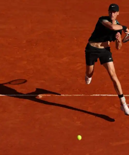 Monte Carlo: Jannik Sinner ad un set dalle semifinali