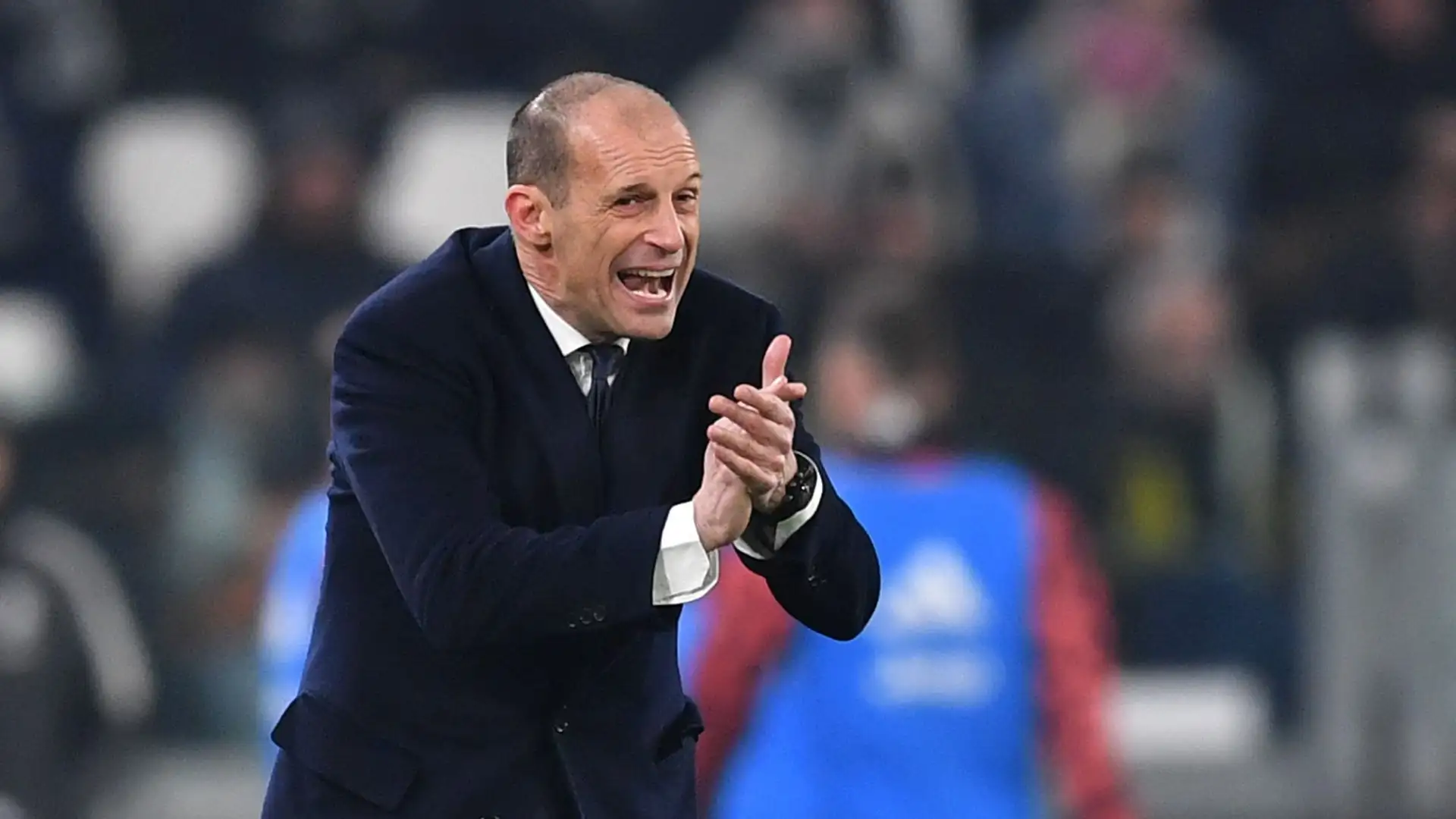"La Juventus sembra una squadra seduta su se stessa che ha perso quelle certezze che la portavano a essere in lotta per lo scudetto", ha detto in un'altra intervista a Cusano Italia TV