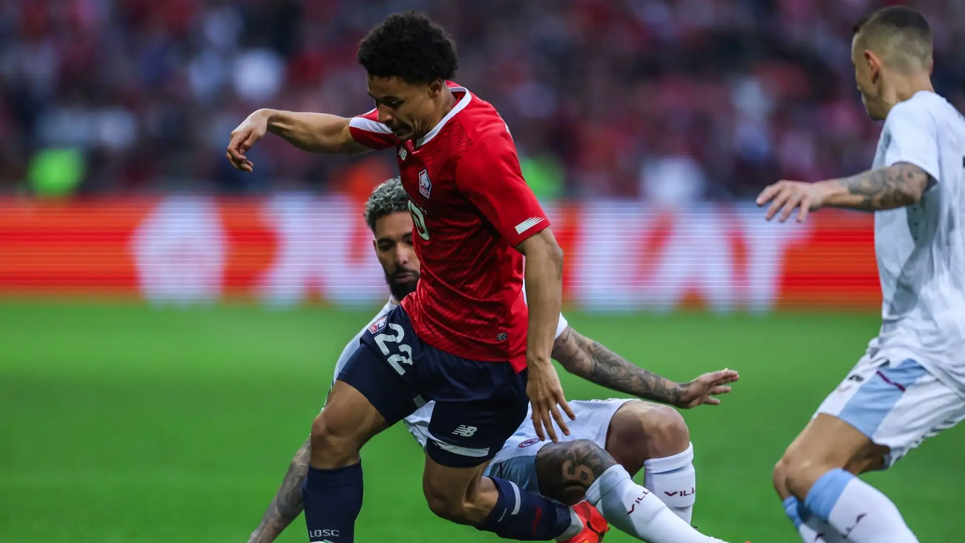 La Juventus avrebbe già messo gli occhi sul suo possibile rimpiazzo: Tiago Santos