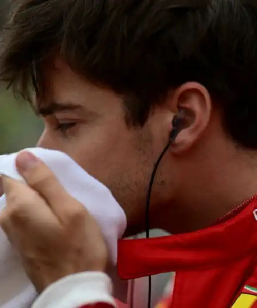 Charles Leclerc, pace (per ora) con Carlos Sainz