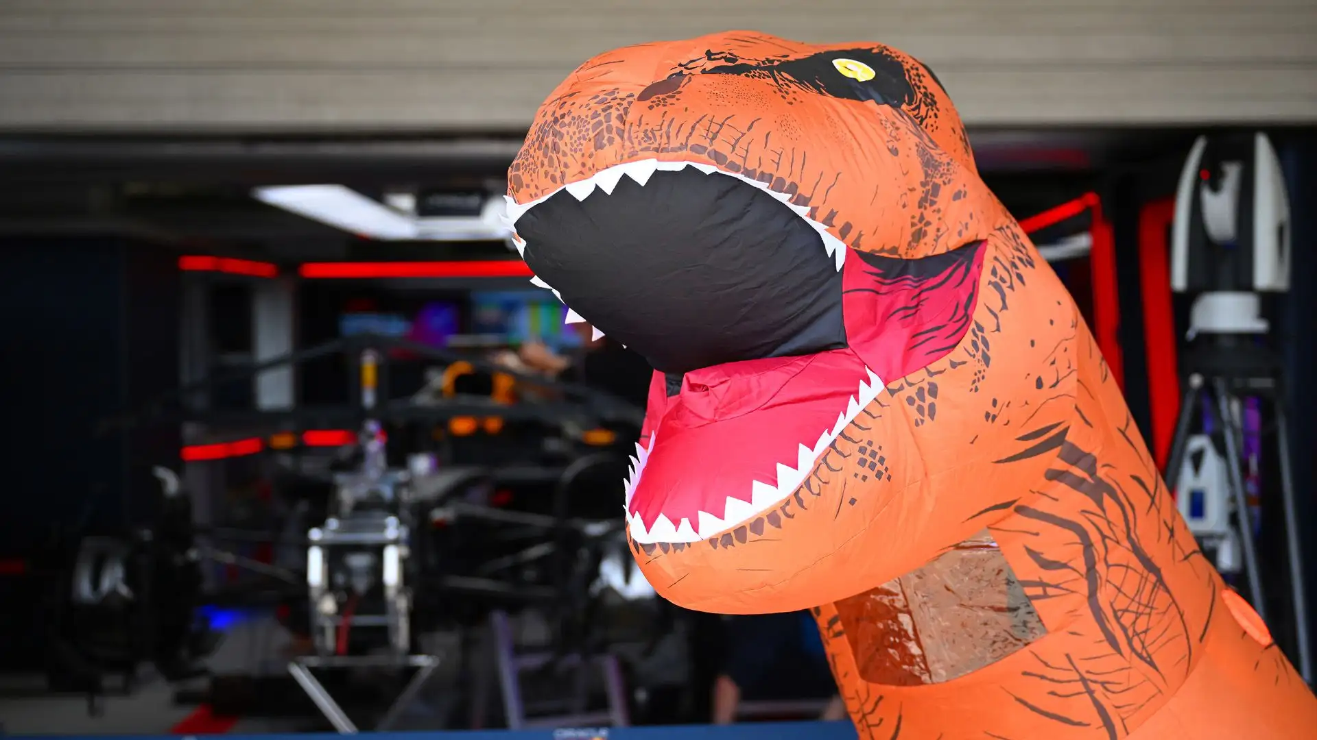 C'è stata anche una visita inattesa al box Red Bull