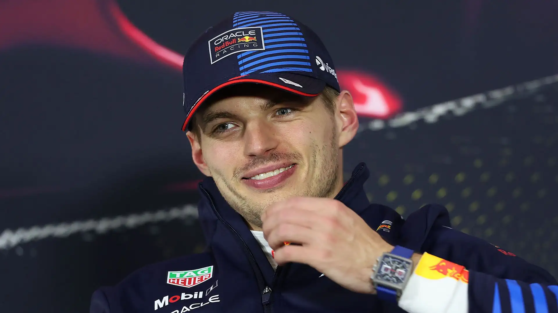 "Se la Red Bull resterà forte, credo che Max rimarrà nel 2025"