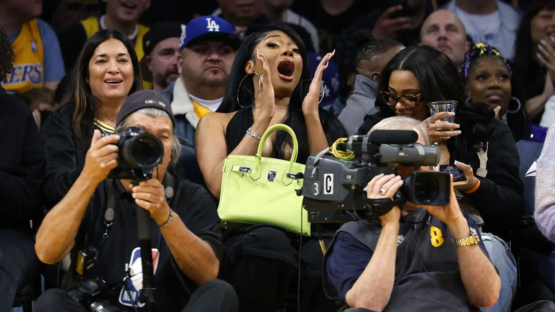 La sua presenza non ha però portato bene ai Lakers, sconfitti da Minnesota