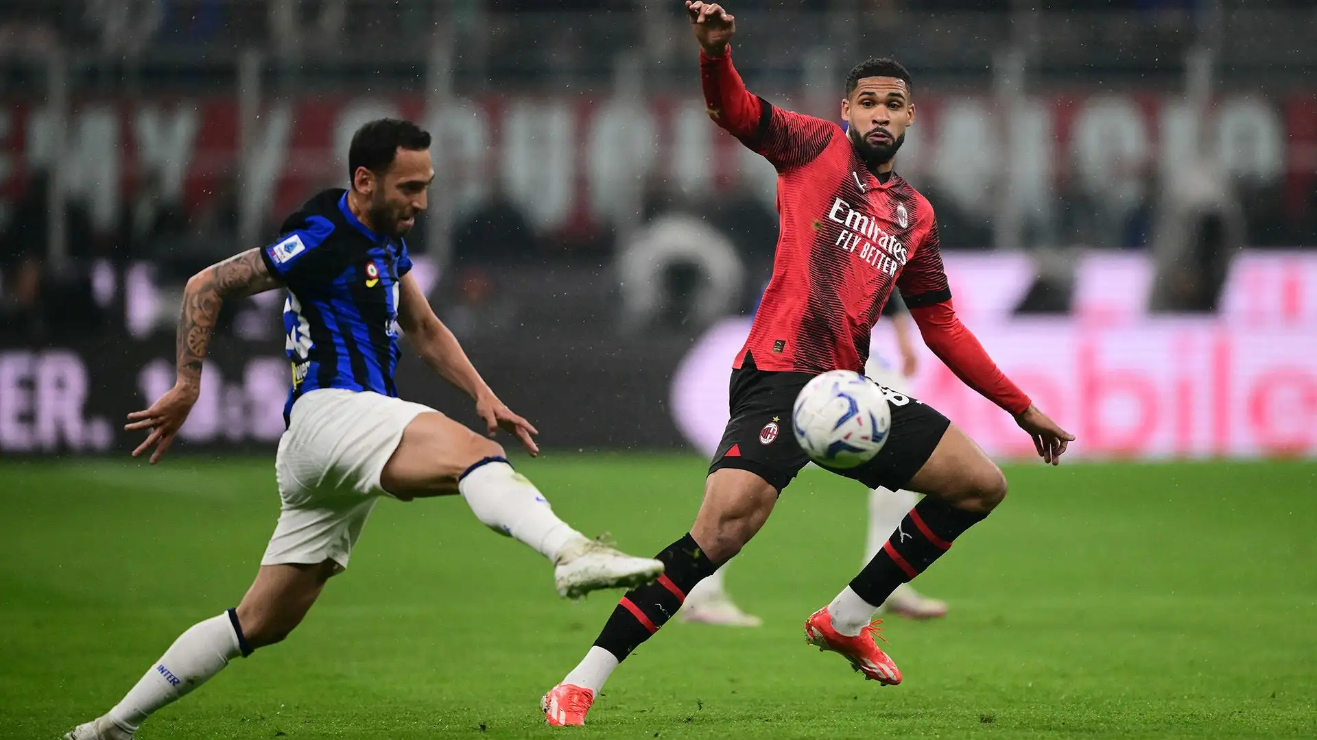 Calhanoglu 6,5: è decisivo in fase di interdizione