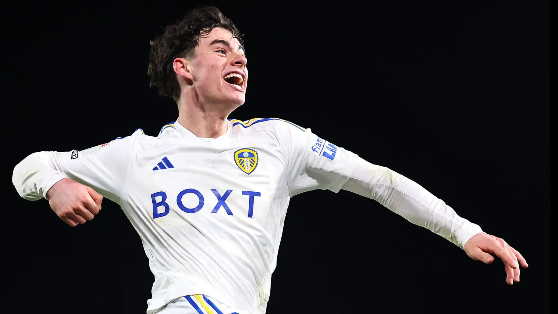 Entrambi i club stanno osservando con interesse le prestazioni di Archie Gray, gioiello del Leeds United