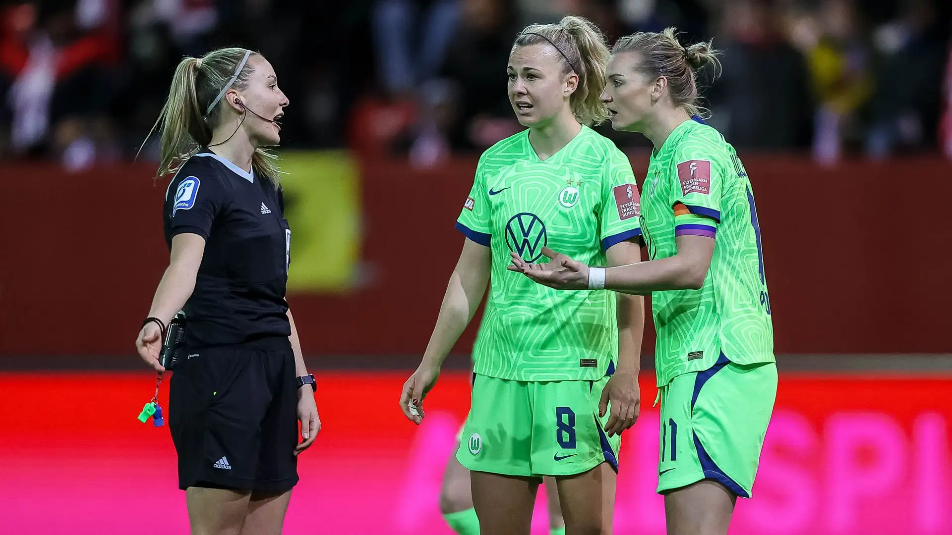 Nel 2017 è stata promossa in Bundesliga femminile