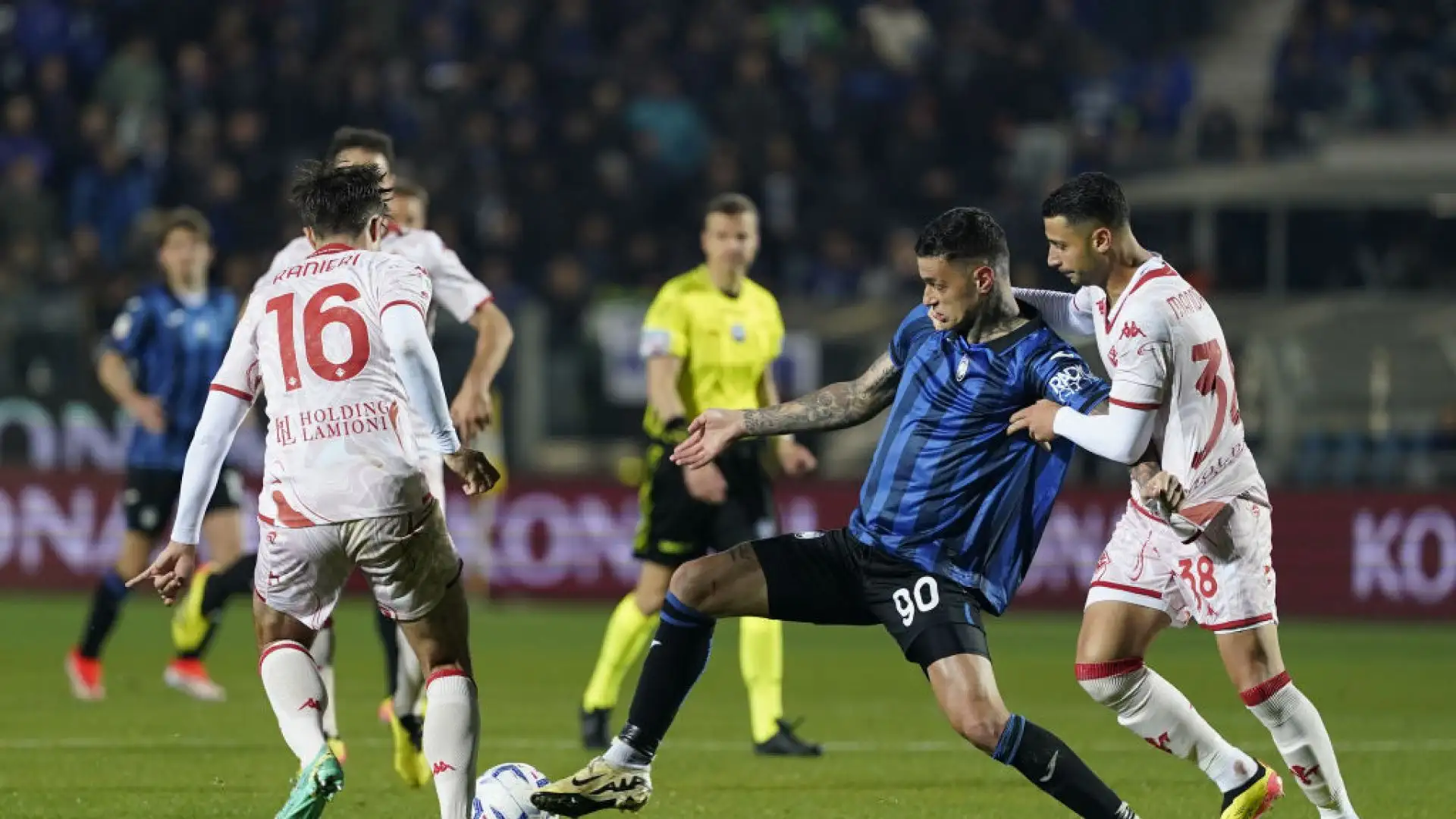Poi a inizio ripresa la Viola è rimasta in 10' per il rosso a Milenkovic (fallo su Scamacca lanciato a rete). 