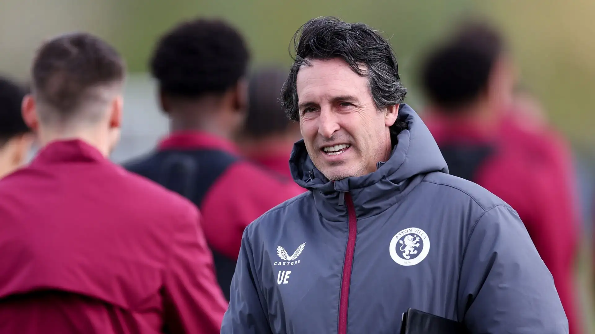 Emery ha allenato in carriera anche l'Arsenal, il Villarreal, il Siviglia, il PSG e il Valencia. Ha vinto 4 Europa League in carriera