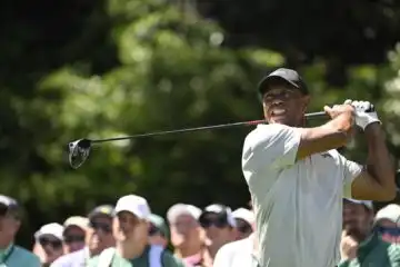Masters, Tiger Woods fa la storia ma dalla parte sbagliata