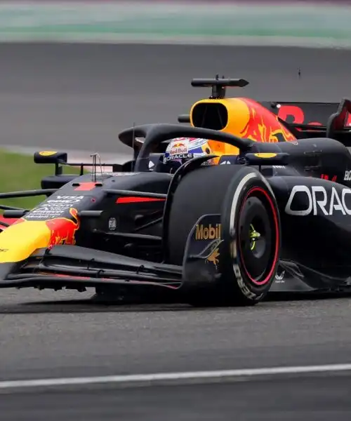 F1, Gp Cina: Verstappen senza rivali, sfuma il podio per Leclerc