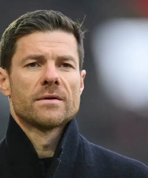 Xabi Alonso infastidito dall’ultima mossa di mercato del Bayern Monaco: le foto