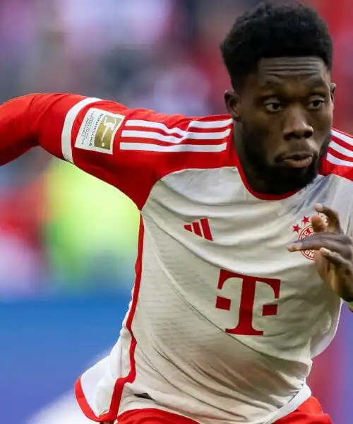 Clamorosa beffa per Alphonso Davies. Foto