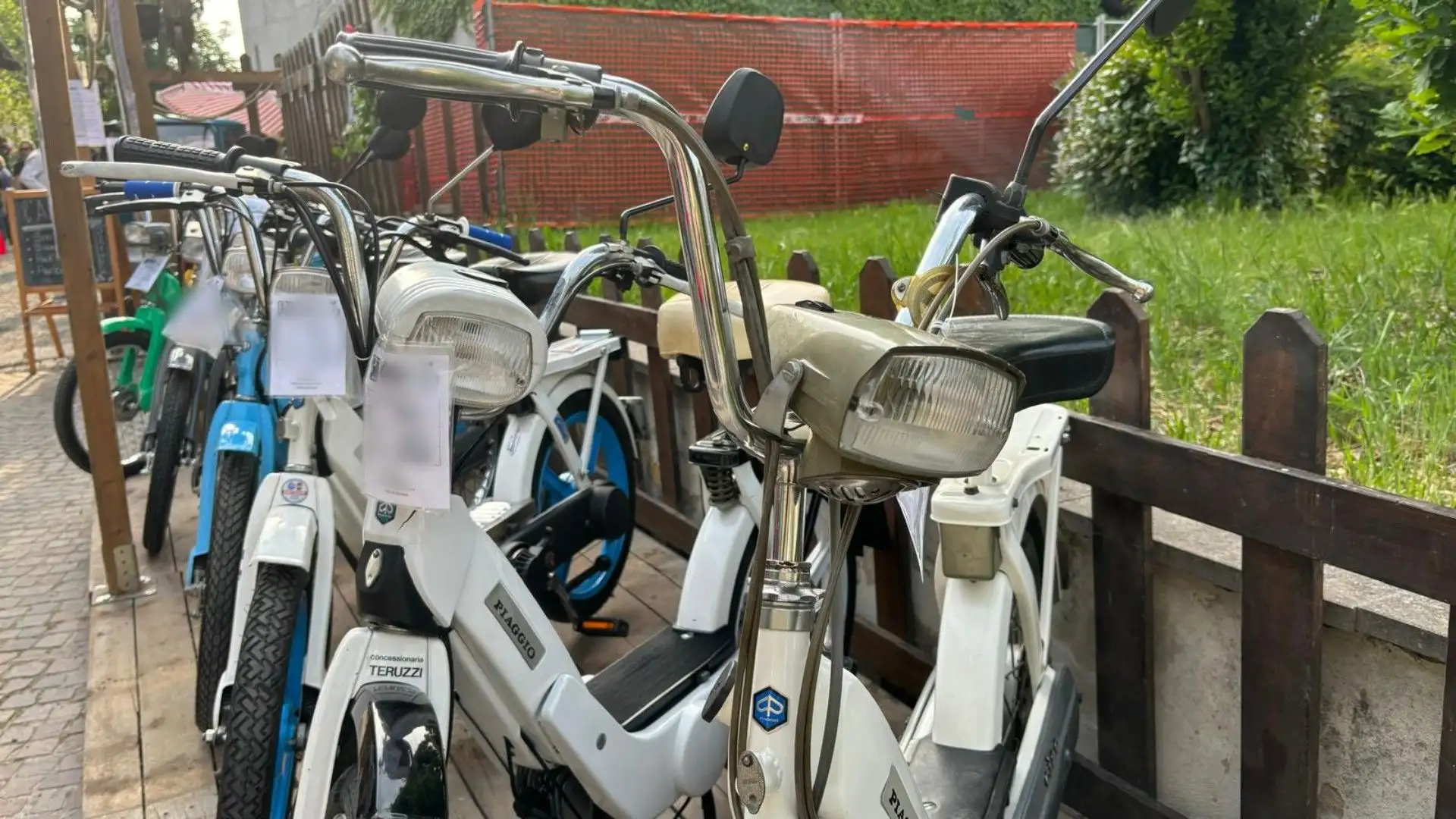 Rimase in produzione fino al 2006 nelle sue molte varianti per quasi 40 anni.