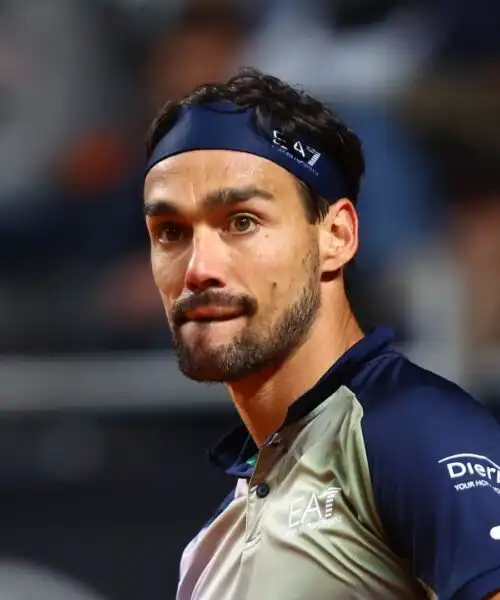 Roma, Fabio Fognini lotta e va al secondo turno