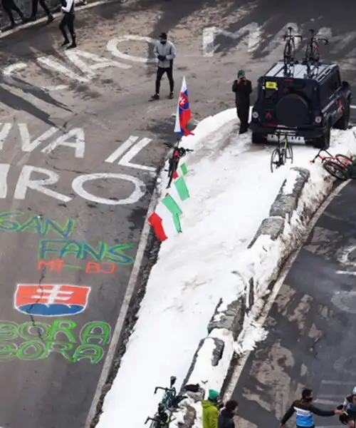 Giro, rischio slavine: salta lo Stelvio