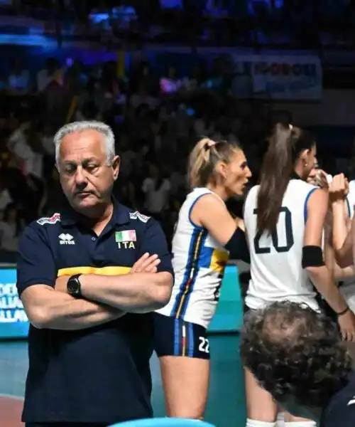 Julio Velasco, esordio choc con l’Italvolley in VNL senza Paola Egonu: le foto