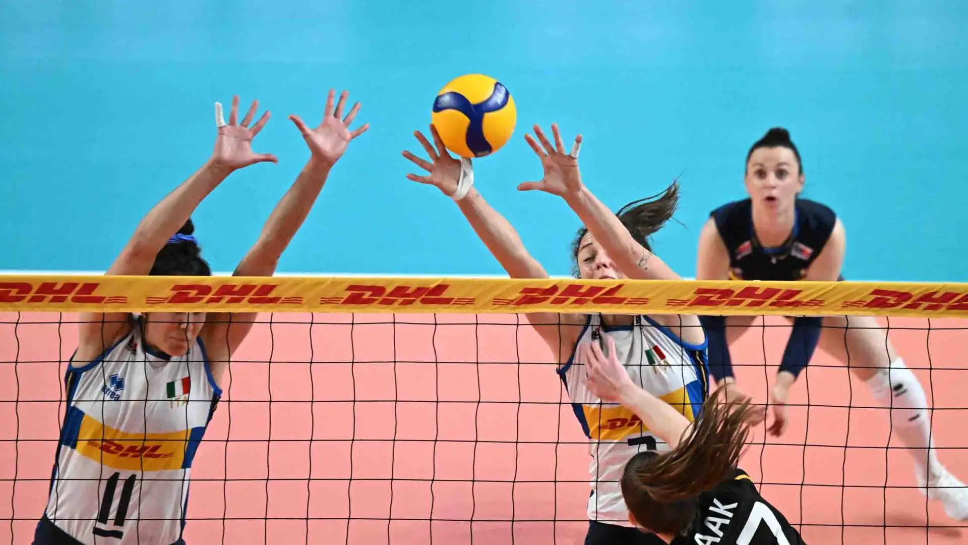 Nell’ultima partita del girone, in programma domenica 4 agosto alle ore 9, se la vedranno con la Turchia. 