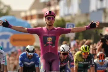 Giro d’Italia: Jonathan Milan concede il bis a Francavilla al Mare