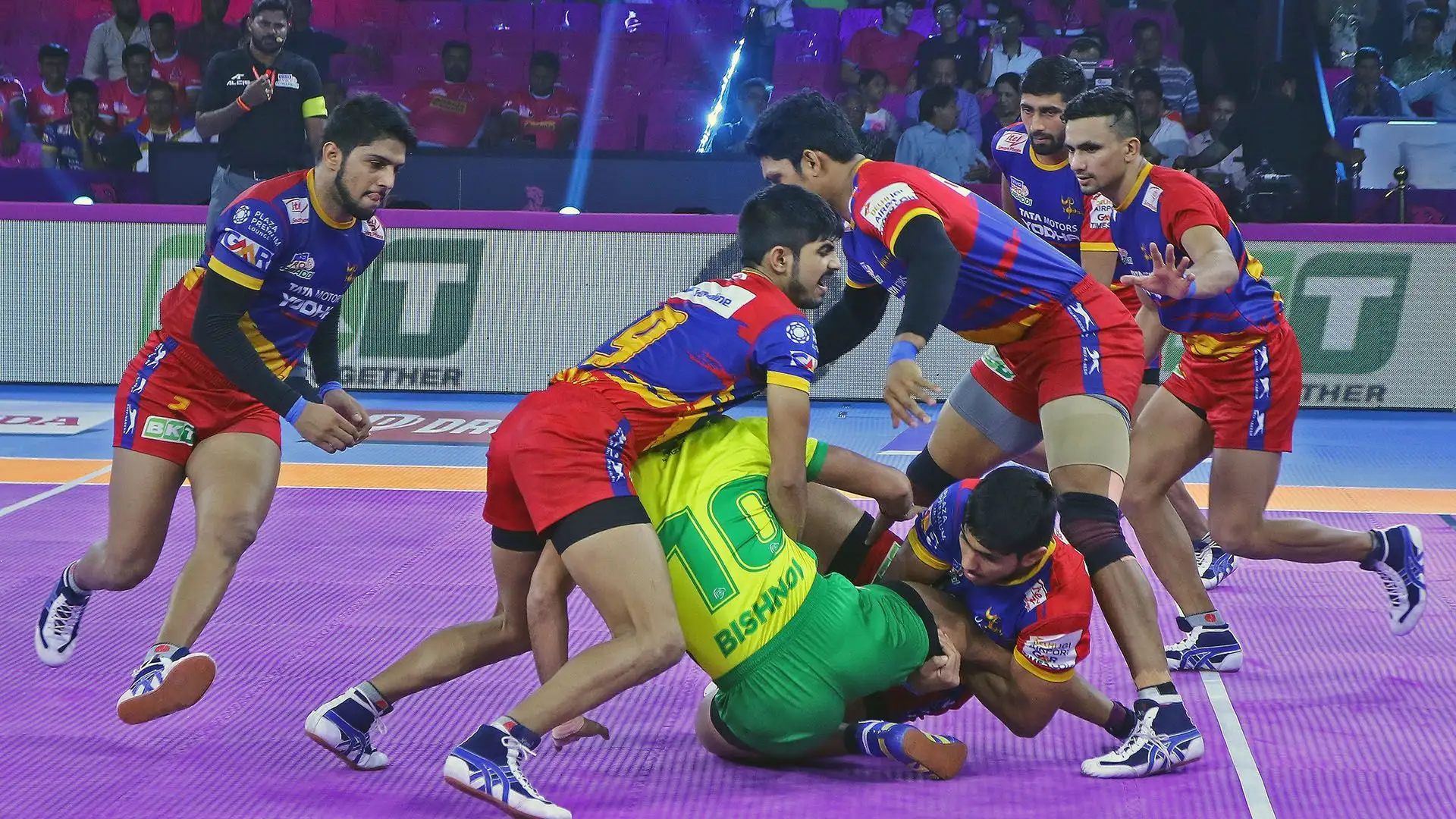 Ai Giochi asiatici il kabaddi è giocato dal 1990 e la nazionale indiana ha vinto 7 medaglie d'oro
