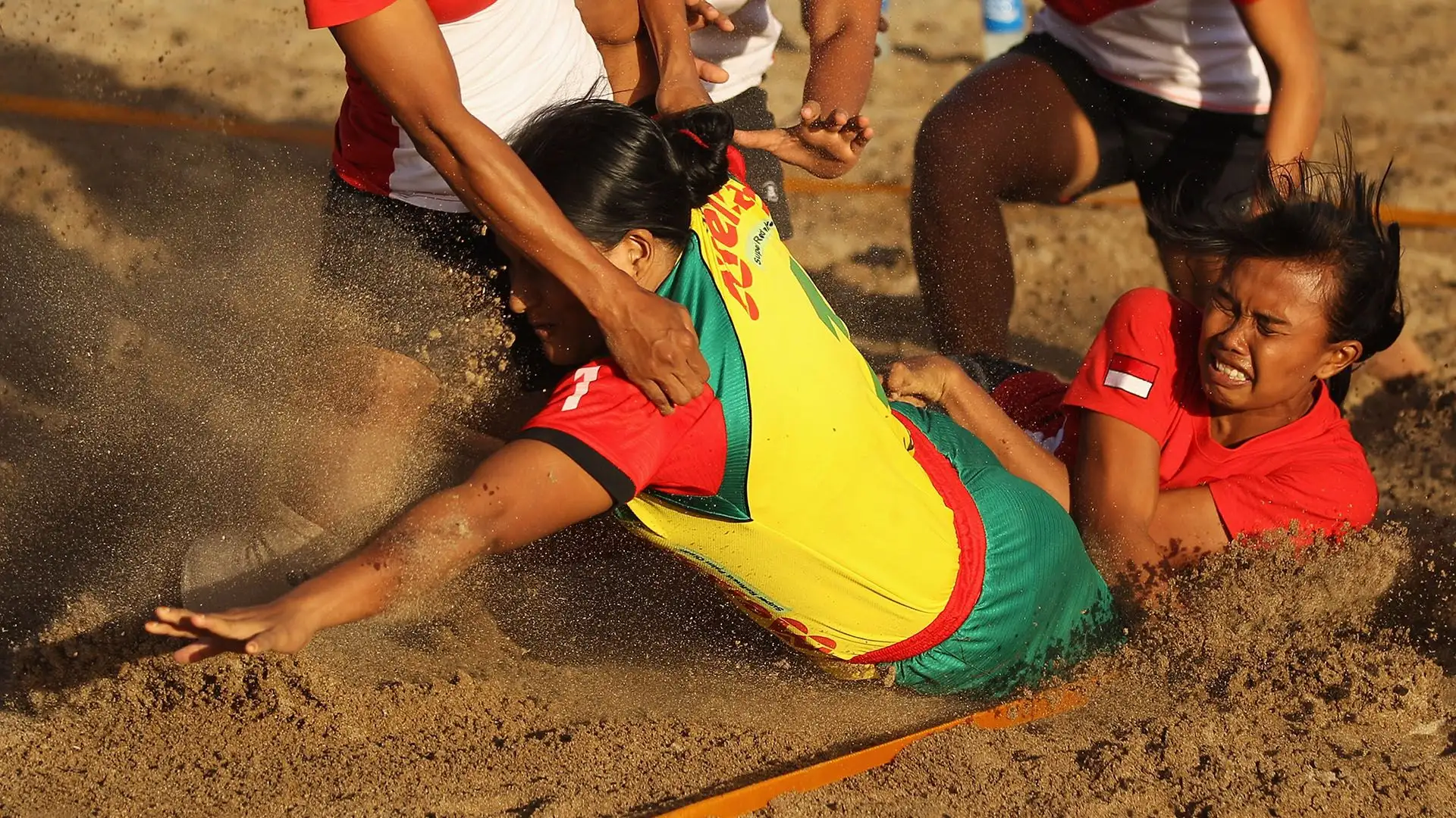 Il kabaddi è uno sport di contatto a squadre che si gioca 7 contro 7
