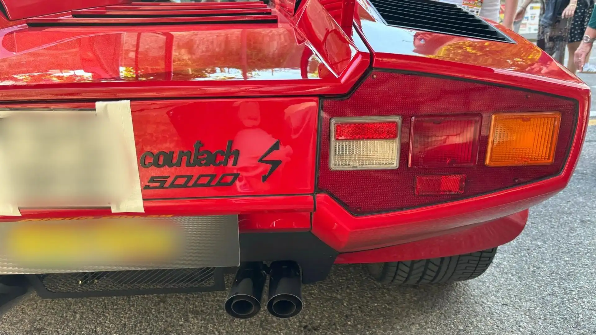 La velocità massima dichiarata per la LP5000S era di 290 km/h
